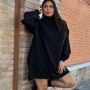 Show Me Your Mumu Chester Sweater Dress Size Large in Black EUC